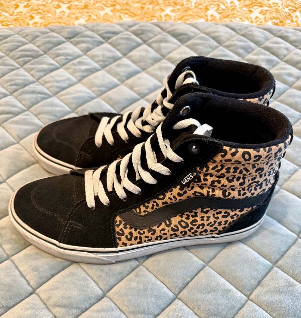 Vans Filmore Women's High-Top Cheetah Print Skate Sneakers